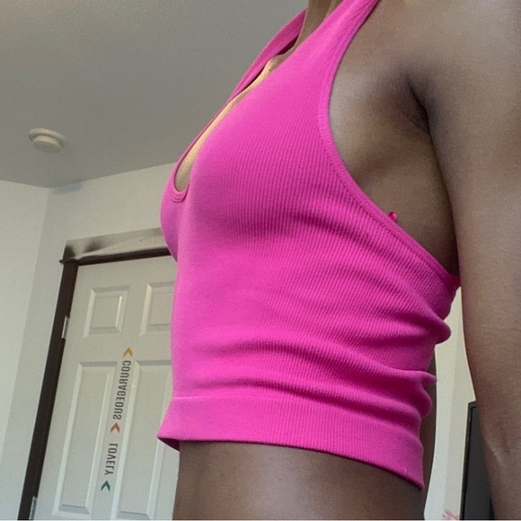 Summer crop top, shoulders out, bright pink soft flexible crop top - Picture 6 of 8